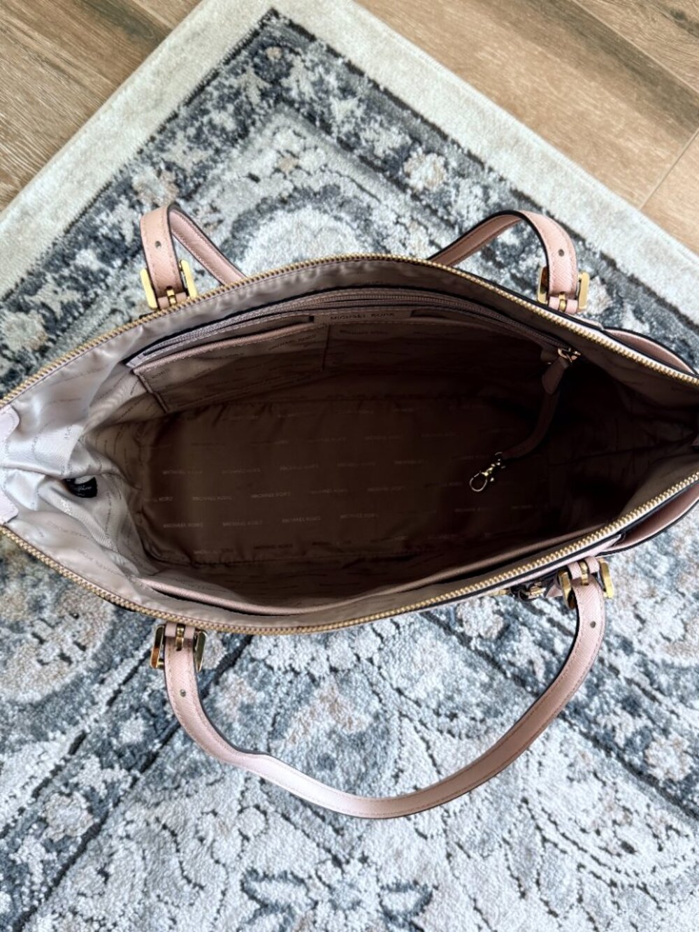 Michael Kors Jet Set Saffiano Leather Zip Top Tote Bag | Blush Pink / Rose Gold - Picture 9 of 14